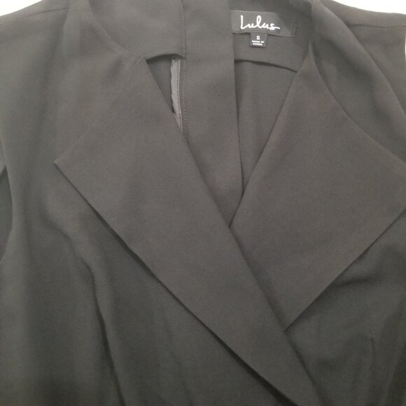 Lulus jumpsuit in black with matching belt, size S - Picture 8 of 14